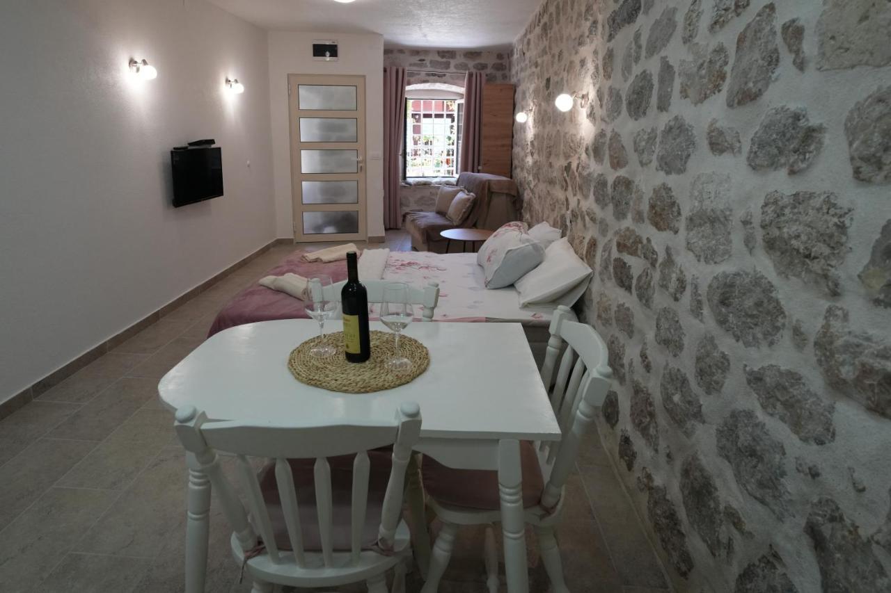 Apartments Visit Perast Exterior photo